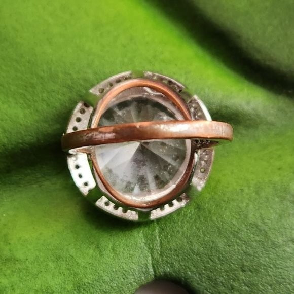 Crystal Ring size 7.5 - Picture 6 of 9